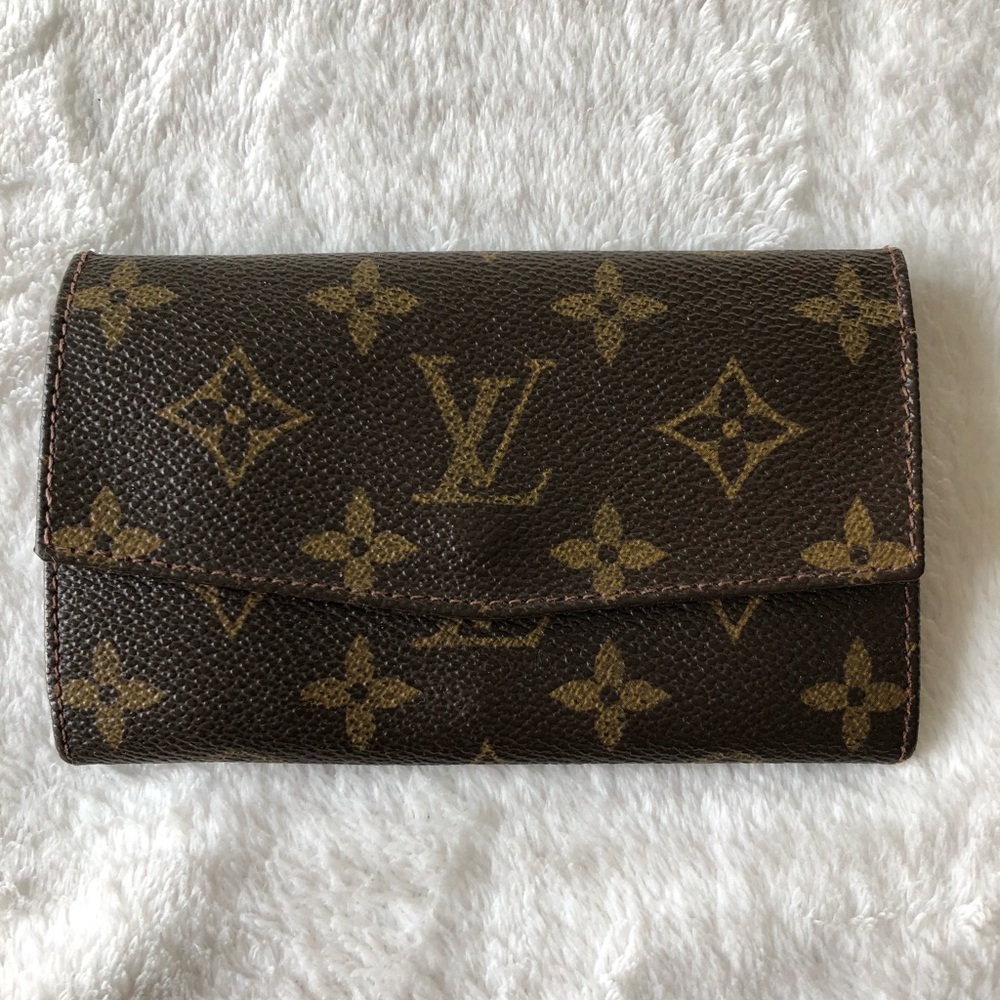 Louis Vuitton Vintage Monogram Envelope Compact Wallet